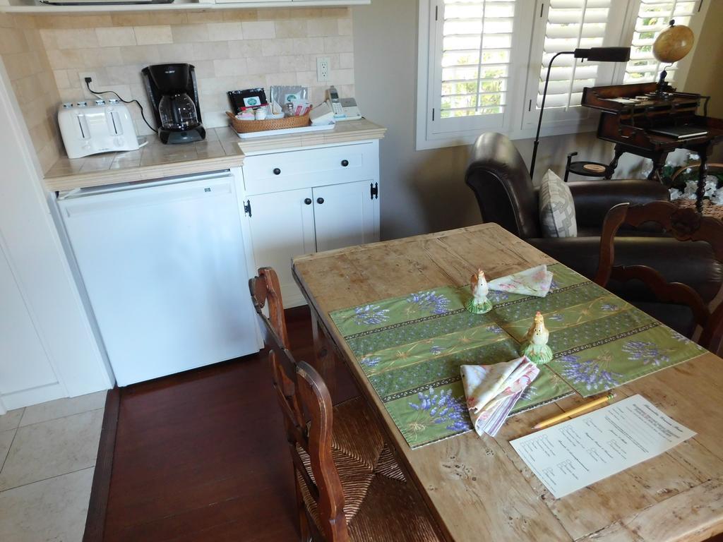 Carmel-by-the-Sea Lincoln Green Inn מראה חיצוני תמונה