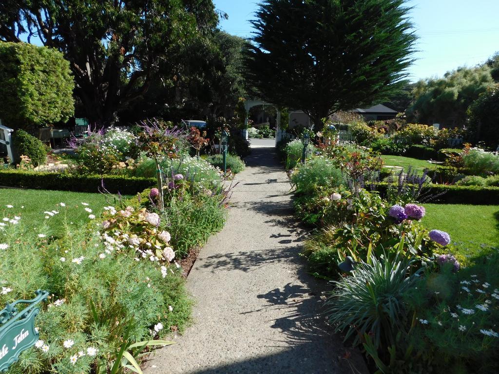 Carmel-by-the-Sea Lincoln Green Inn מראה חיצוני תמונה